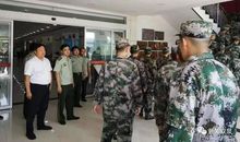 参观雷锋事迹展览馆