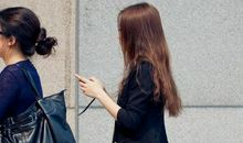 一个美丽的弯腰