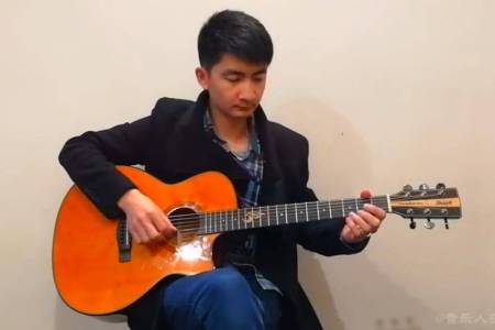 精彩而心脏弦吉他声音