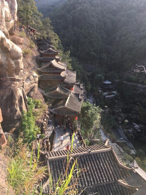 我乘坐大家旅行。
