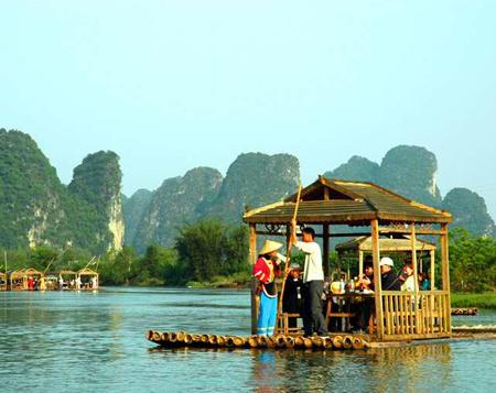龙河漂流