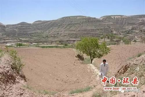 大山背后