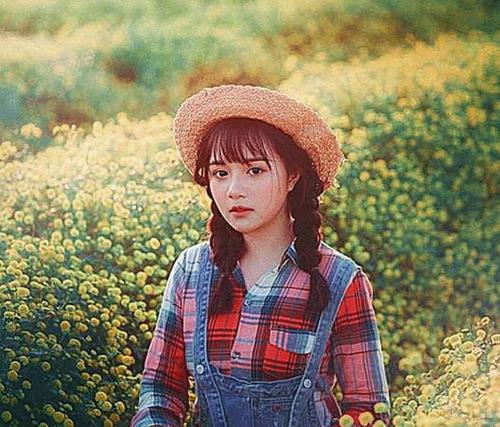 是一个自信的高中生