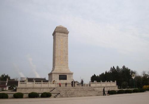 雪峰公园在他的家乡