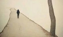 当我们回首时会发现再也回不去