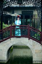 庭院里的深深香