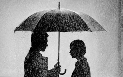 把雨伞放在生活中