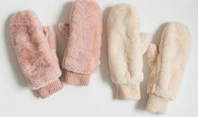 温暖心灵的手套