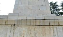 革命精神永垂不朽