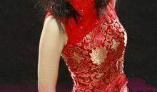 寻师倩影，顾盼生姿