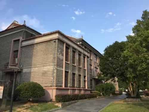 我爱美市中学
