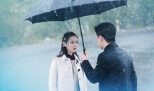 走进雨中的怀抱