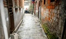 难忘，那条青石板路