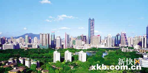 厦门，一个全新的世界_700字