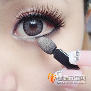 让你的眼睛点亮