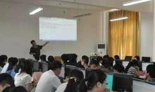 音乐室上课_550字