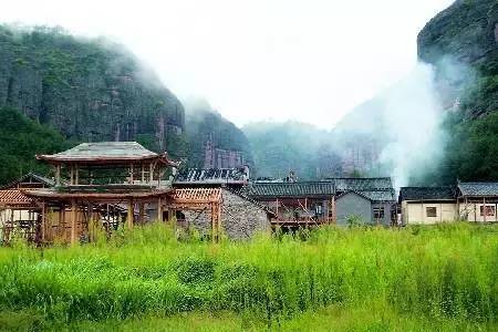 抓住坏人（Lu Donglai）_300字