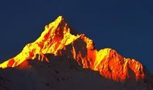 非凡巅峰源于平凡之路_800字