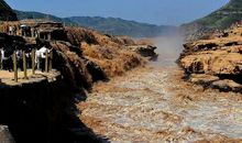 谦虚名言：盛满易为灾，谦冲恒受福_750字