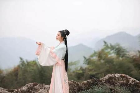 谦虚的名字：盛毅是灾难，谦虚，英雄_600字