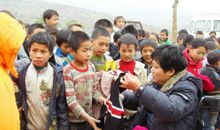 雷锋事迹--孩子们的知心人