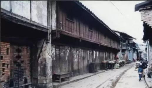 海洋的记忆，童年的死亡_1500字