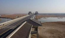 [PK赛]关于校园的作文：我的童年见证者_500字