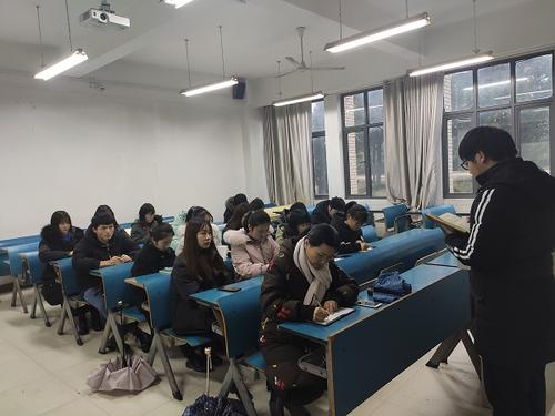 大学学习委员会个人工作摘要（2）