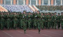 大学新生入学军训口号