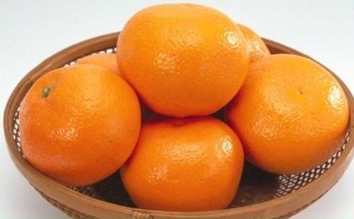 吃橙色_400字