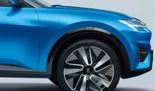 千缕银丝恒世恩_900字