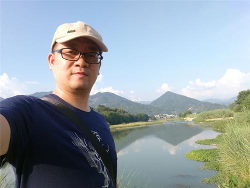 顾德跑