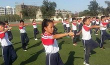 初中生活丰富多彩_900字