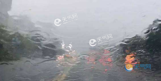北大雨_500字