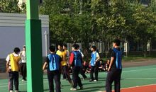 校园篮球赛_700字