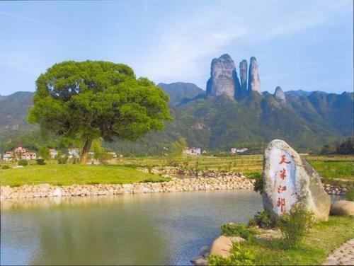 昆山，人_550字