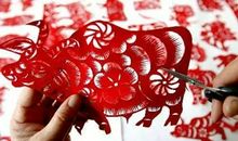 剪纸里的故事_700字