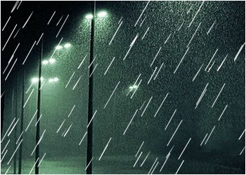 走雨夜_250字