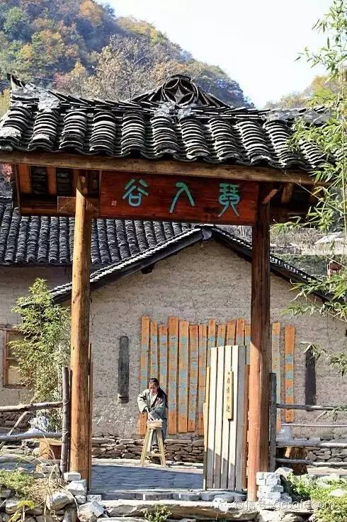 远人人，里依里里_100字