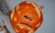 南瓜灯的制作--“五福临门”南瓜灯_200字