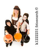 万圣节英语作文：万圣节之夜_2000字