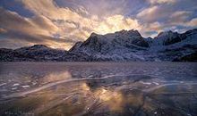 寒灵 ·新月_650字