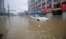 关注台风莫拉克：出钱出力台湾艺人倾巢出动_650字