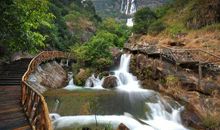 暑假游记——白水寨之旅_150字