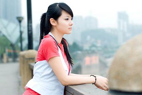 该网络令人惊讶的是，国家学校花是一个主要的美丽，以为情书为3