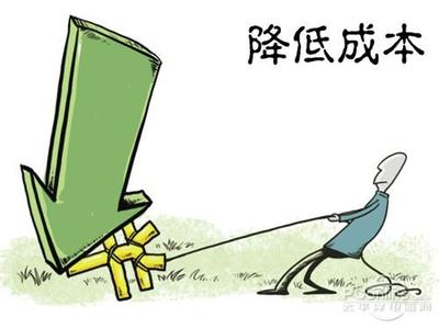 俘虏和捍卫者_900字
