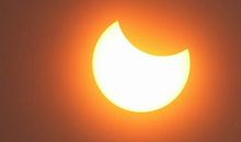 关于日全食的作文：日食的观测方法_600字