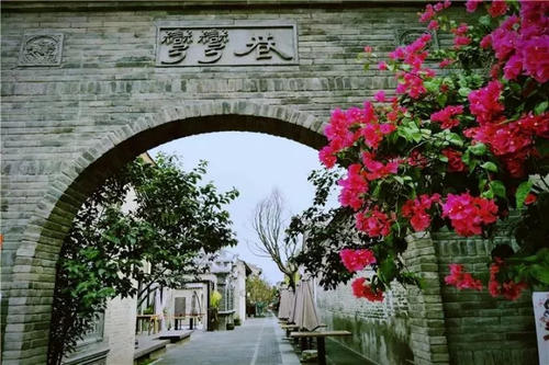 古城_2000字