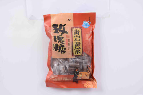 但战争成为战争学校成立后的历史，而所有的大学都被大学的英雄的教派溶解在战争学院。这个学院发生了什么，聚集了五个湖泊的五海和英雄？