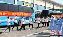 挥手，我的乐土；挥手，我的祖父_1500字